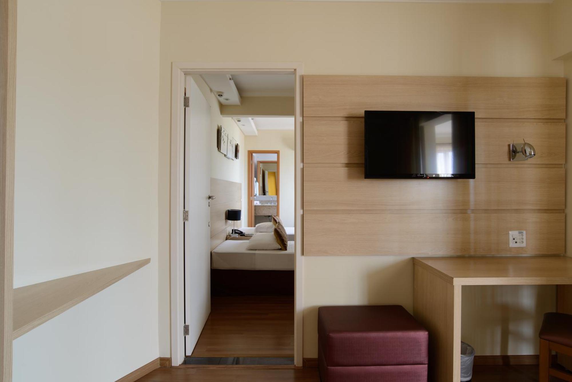 Faro Hotel アチバイア エクステリア 写真