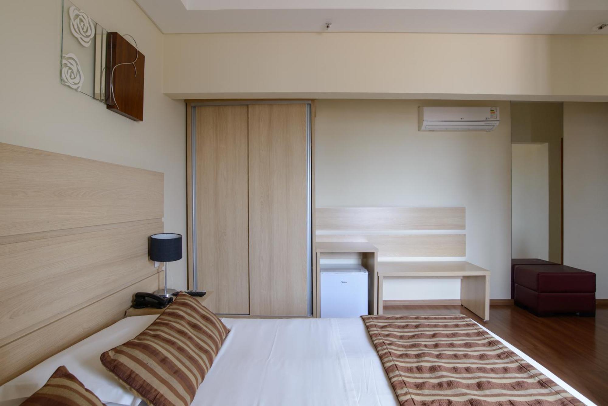 Faro Hotel アチバイア エクステリア 写真